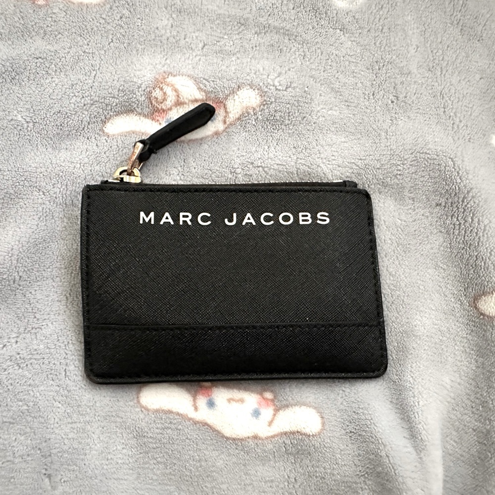 Marc Jacobs Black Wallet Chain